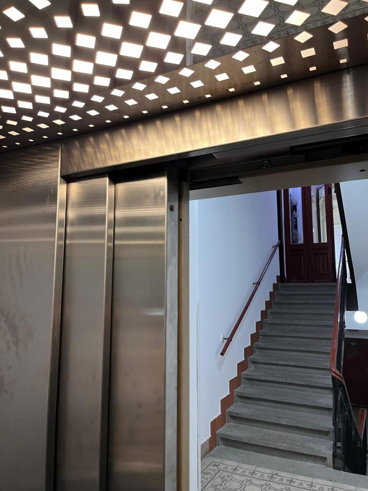 Comfortable And Cosy Apt A Few Steps From Dancing House And Naplavka Dance Praha Eksteriør bilde