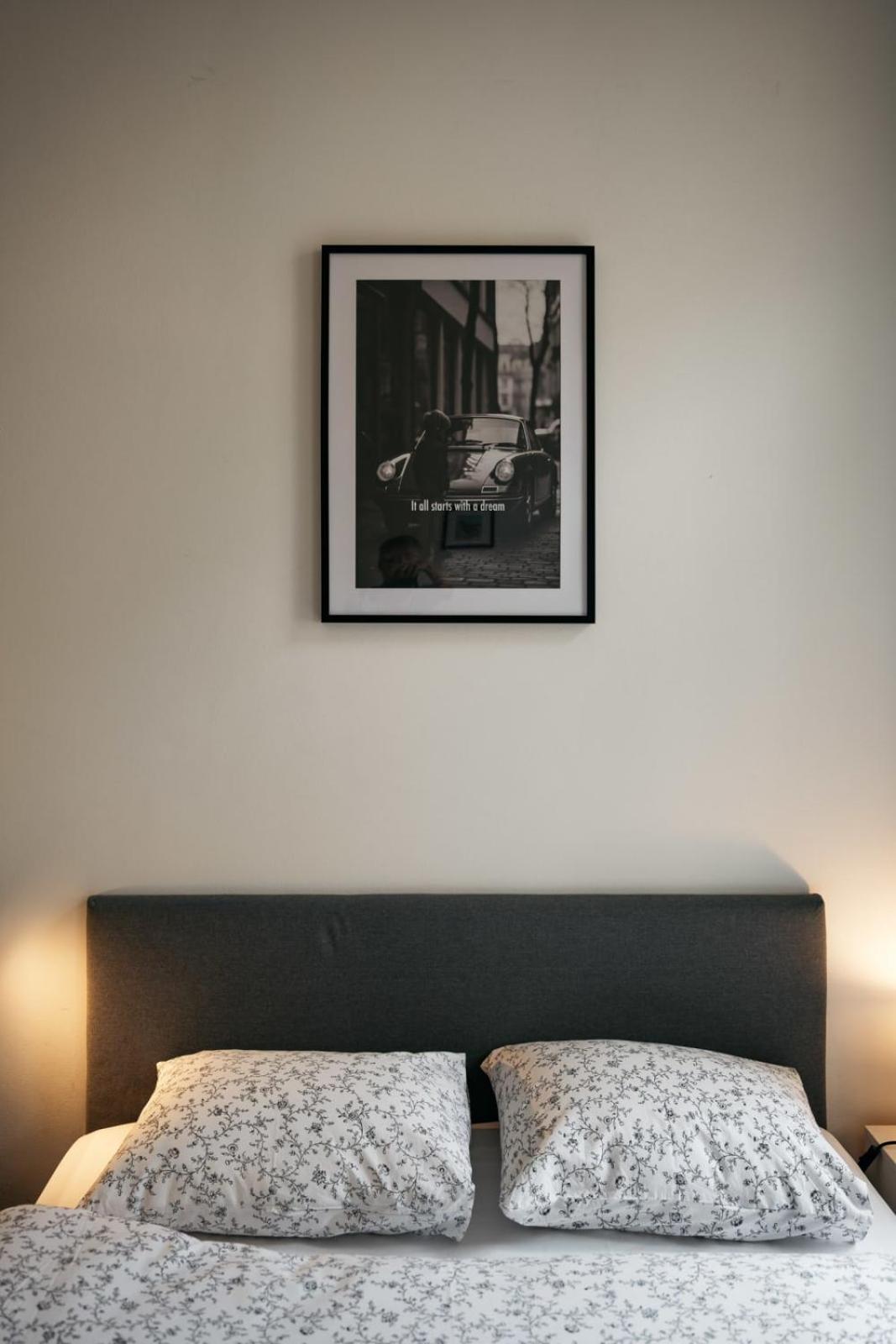 Comfortable And Cosy Apt A Few Steps From Dancing House And Naplavka Dance Praha Eksteriør bilde