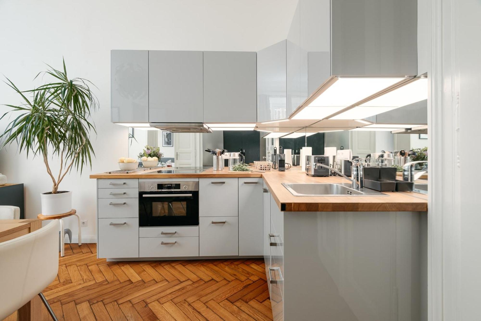 Comfortable And Cosy Apt A Few Steps From Dancing House And Naplavka Dance Praha Eksteriør bilde