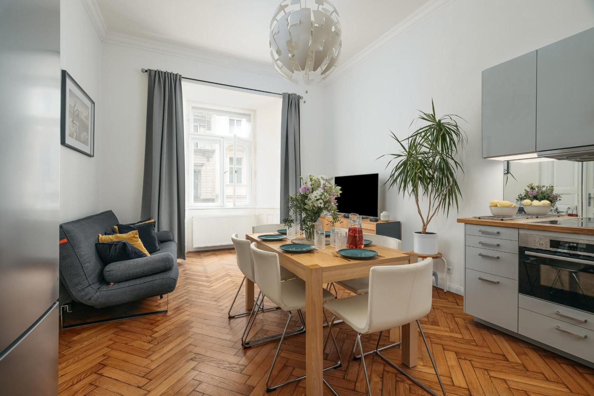 Comfortable And Cosy Apt A Few Steps From Dancing House And Naplavka Dance Praha Eksteriør bilde
